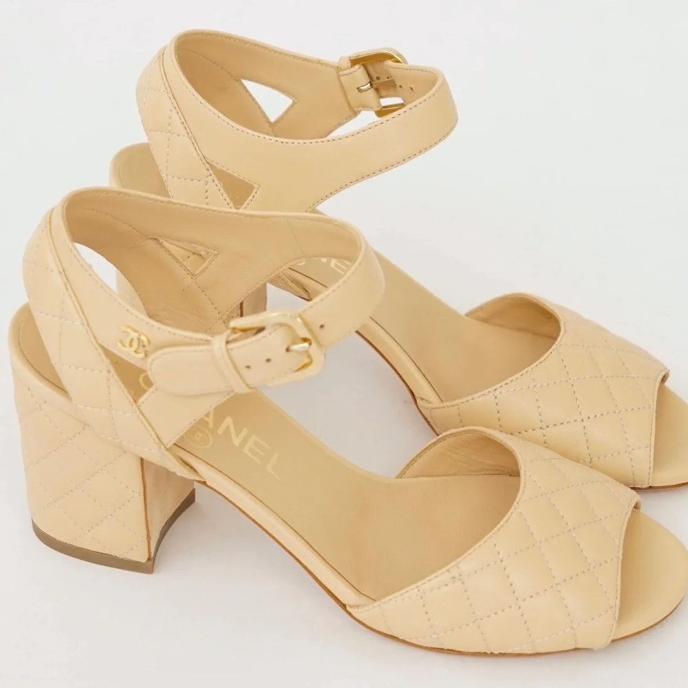 CHANEL Quilted Lambskin Sandals Beige - Picture 2 of 12